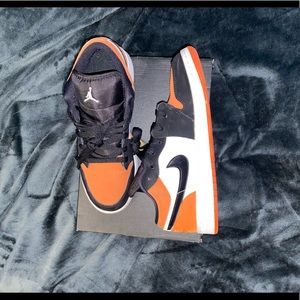 Air Jordan 1’s Low | WHITE • ORANGE • BLACK